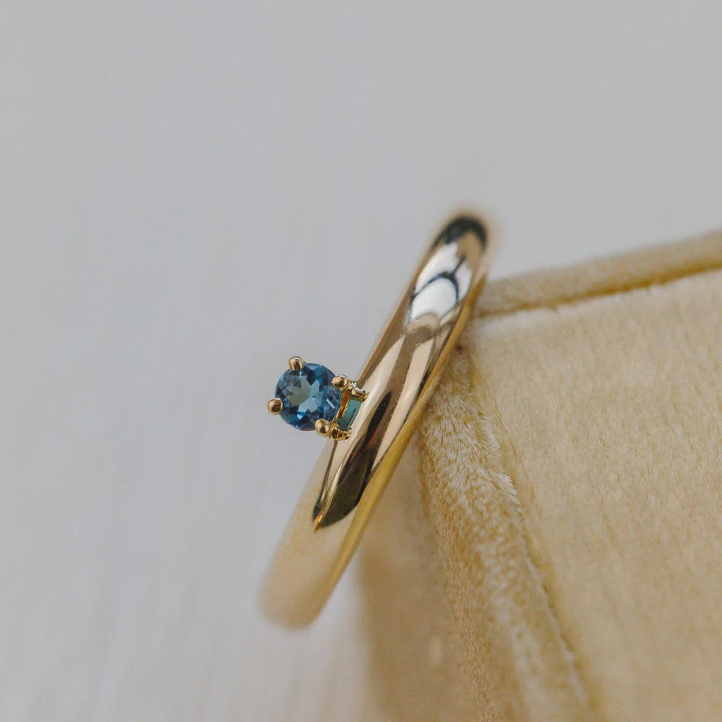 London Blue Topaz Wedding Band Half Eternity Gold | Anima jewels