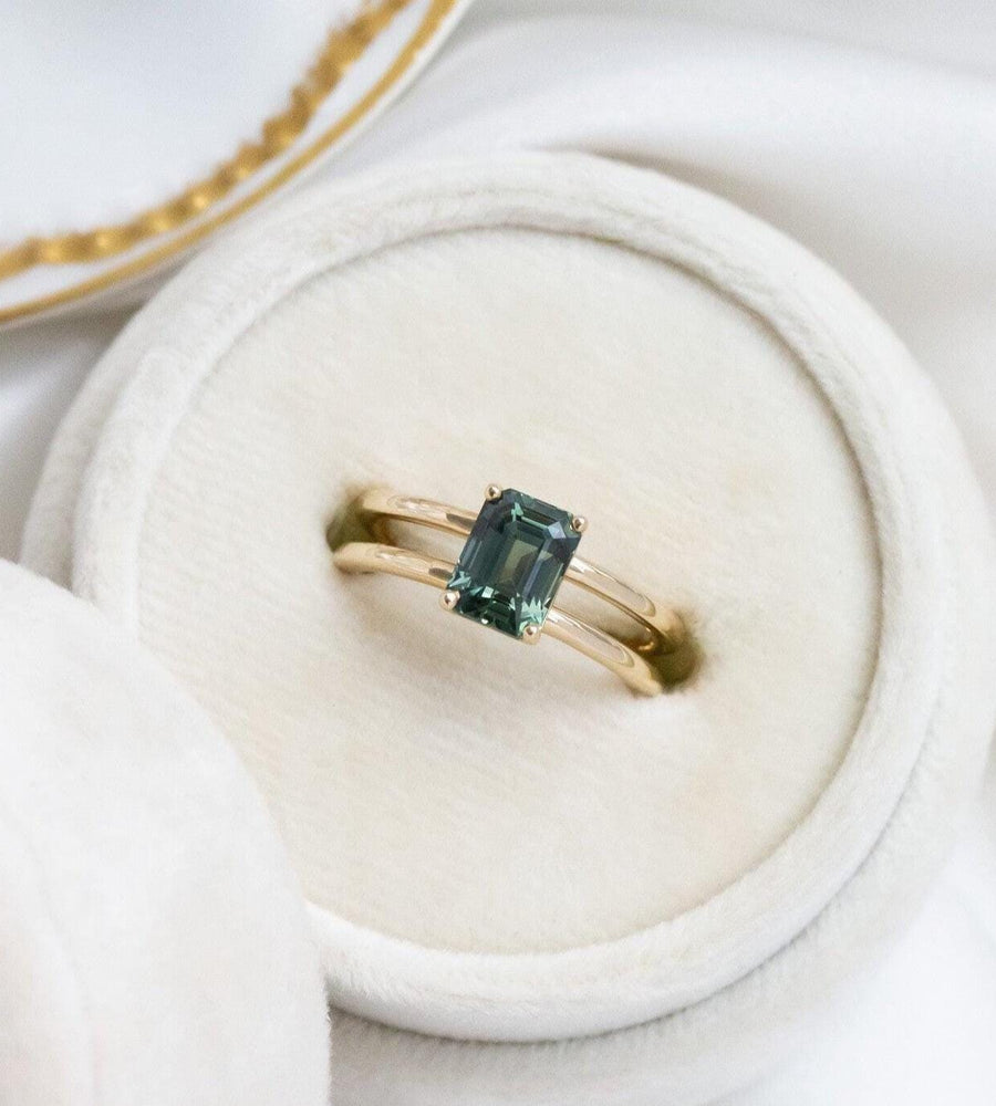 Montana Sapphire Emerald Cut Ring 14k Gold Double Band | Anima jewels