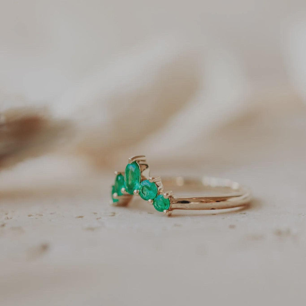 Emerald Curved Wedding Band Silver Chevron Stacking Ring | Anima jewels