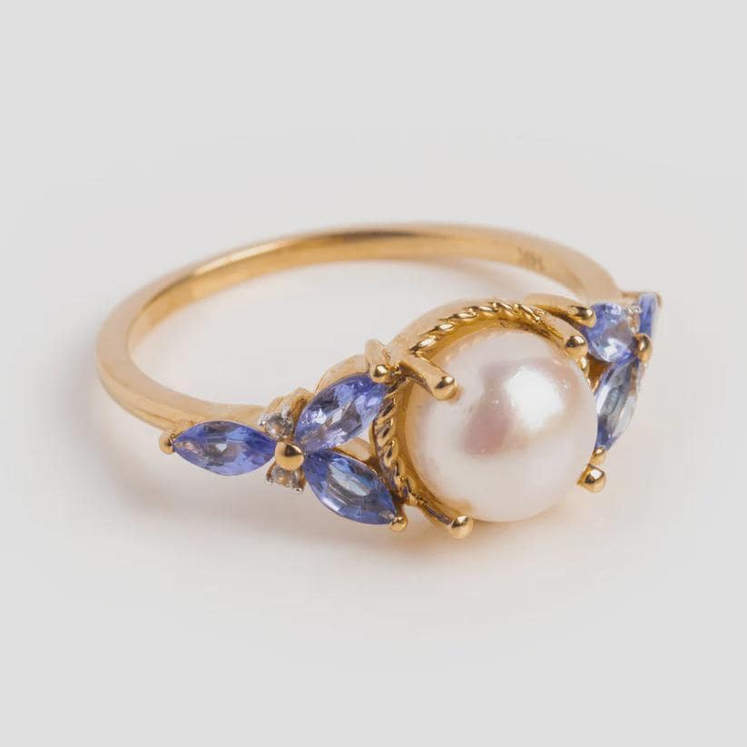 Vintage Inspired Pearl and Tanzanite Silver Statement Ring | Anima jewels