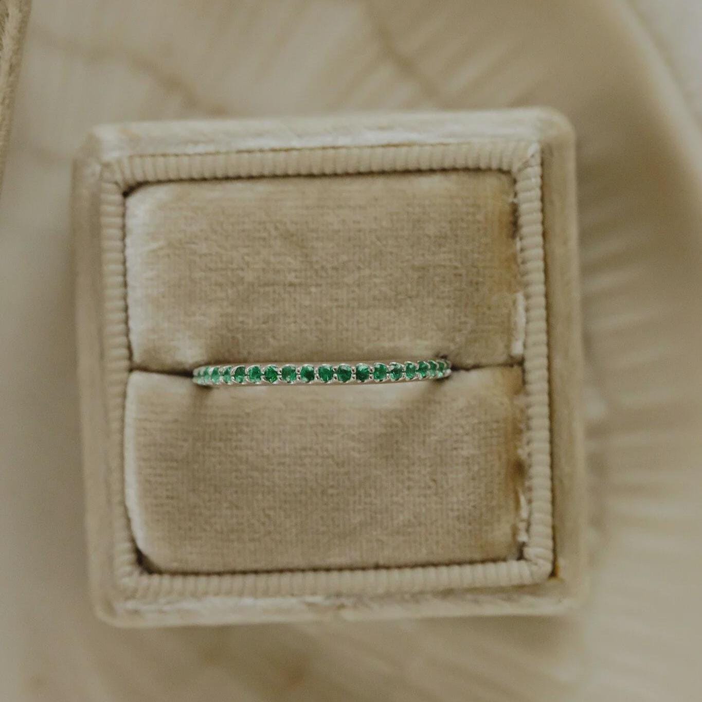 Emerald Wedding Band 925 Sterling Silver Ring | Anima jewels